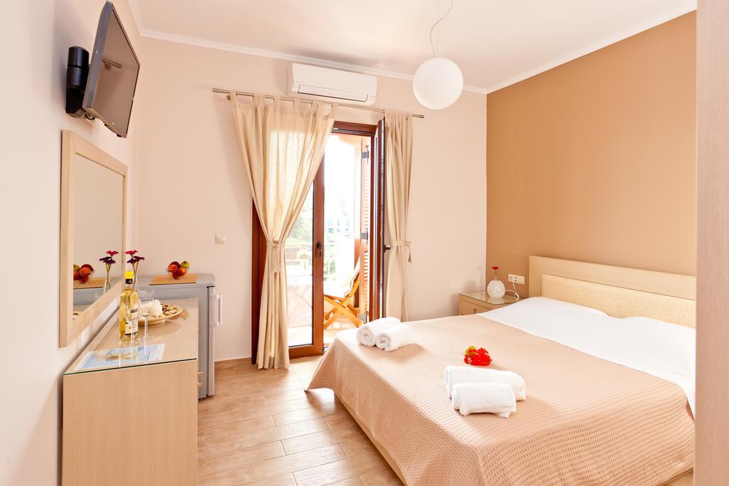 Calm View Aparthotel Vasilikí Rum bild